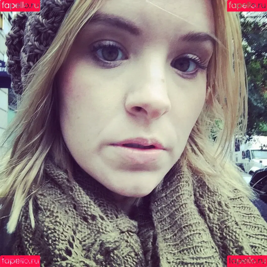 Brea Grant Onlyfans Photo Gallery 