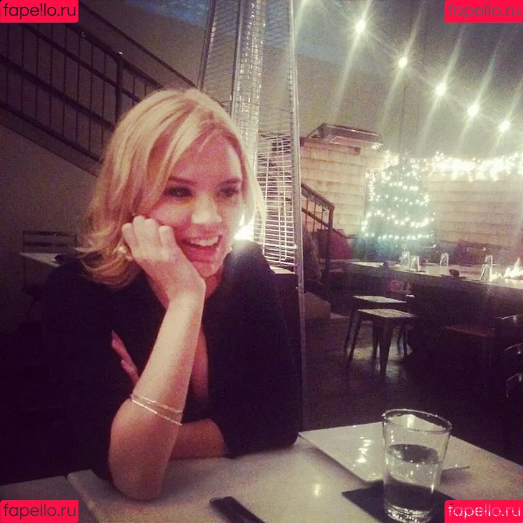 Brea Grant Onlyfans Photo Gallery 