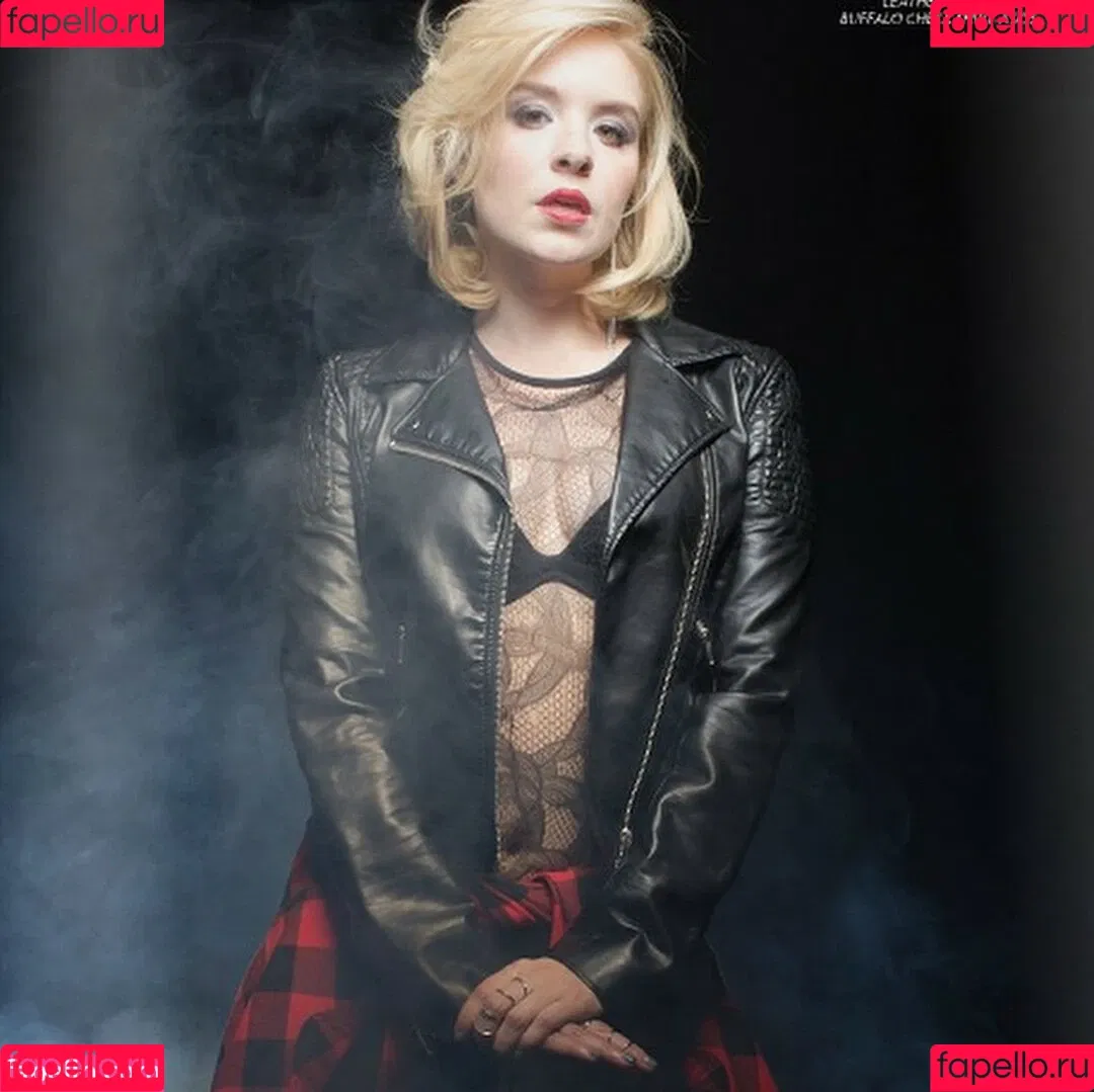 Brea Grant Onlyfans Photo Gallery 