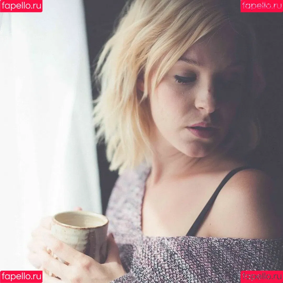 Brea Grant Onlyfans Photo Gallery 