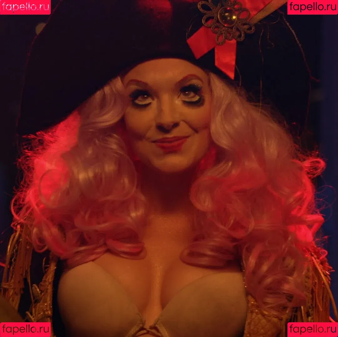 Brea Grant Onlyfans Photo Gallery 
