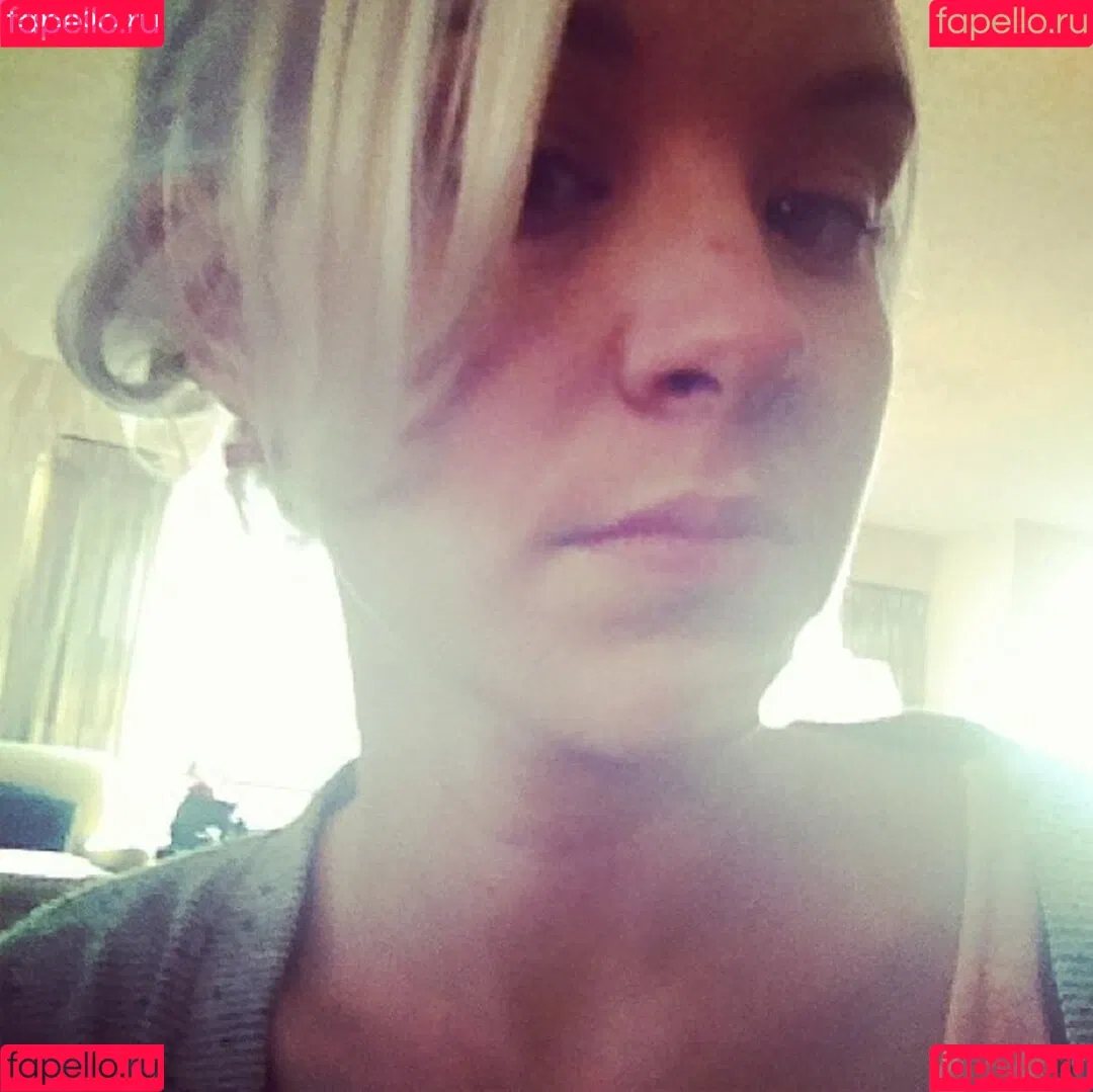 Brea Grant Onlyfans Photo Gallery 