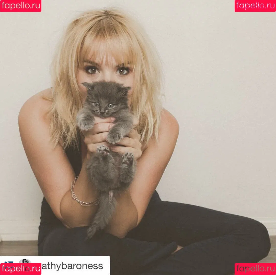 Brea Grant Onlyfans Photo Gallery 