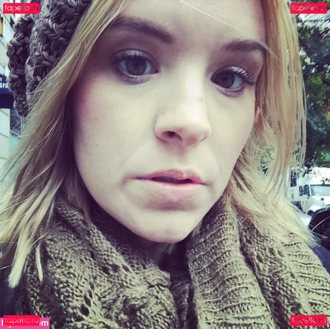 Brea Grant Onlyfans Photo Gallery 