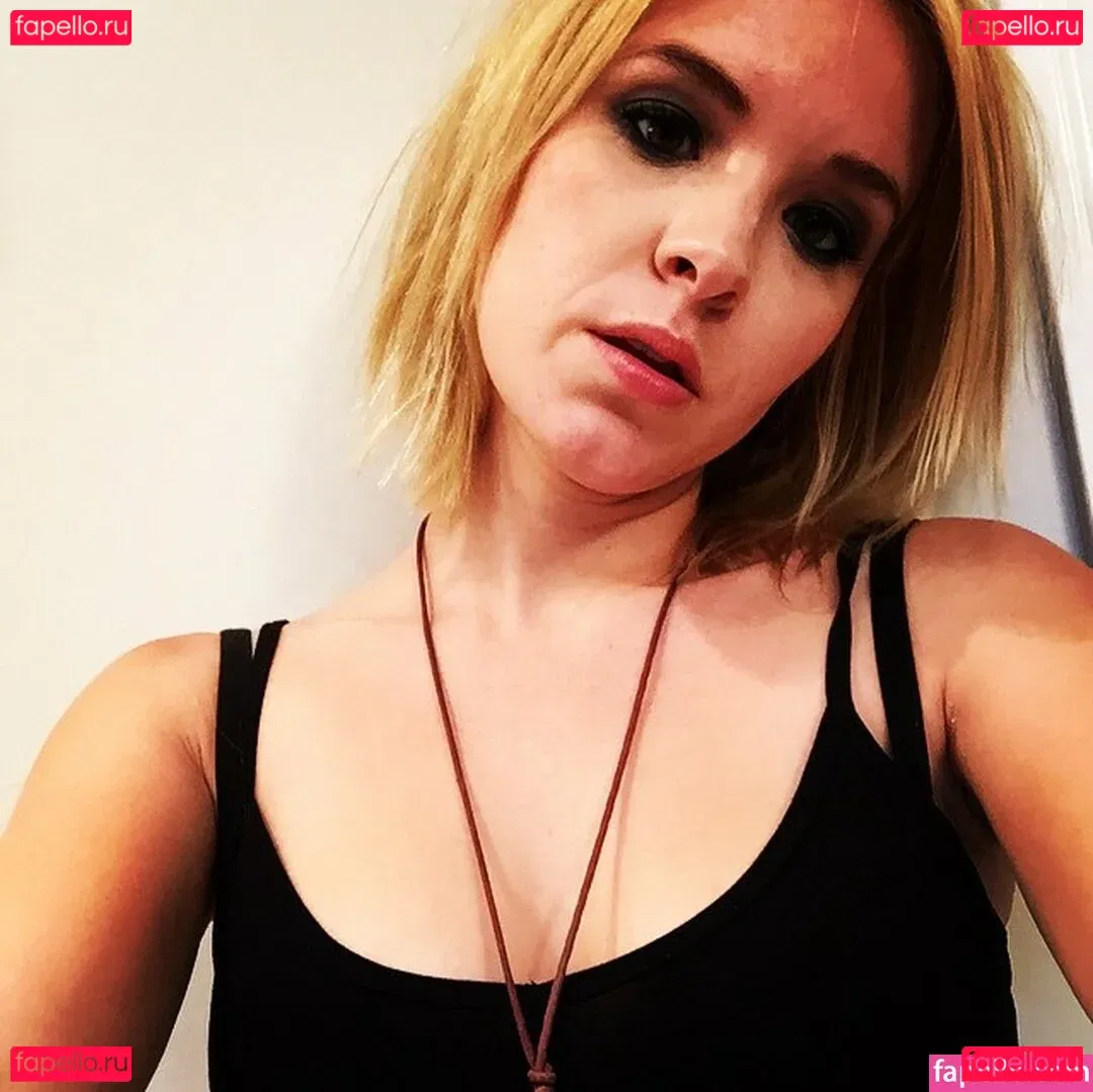 Brea Grant Onlyfans Photo Gallery 