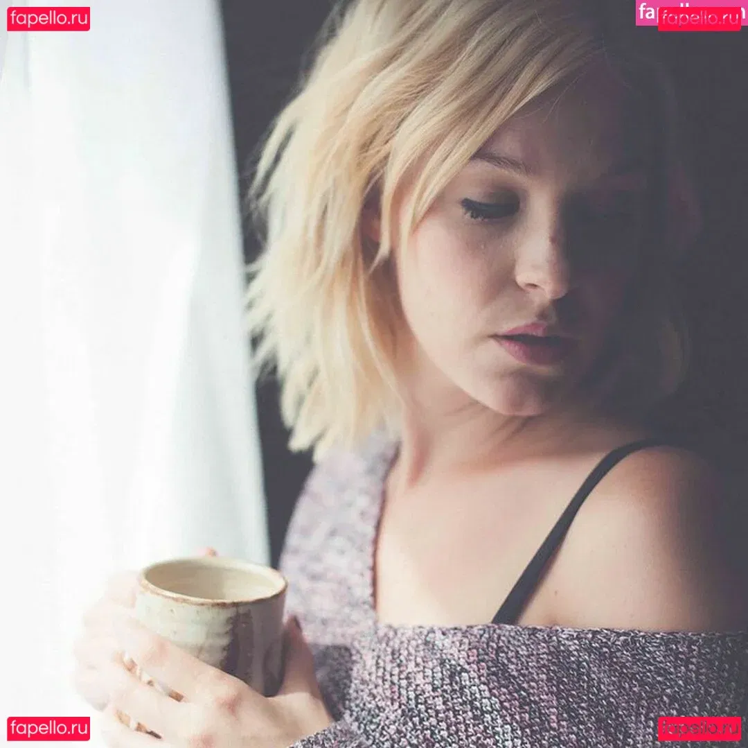 Brea Grant Onlyfans Photo Gallery 