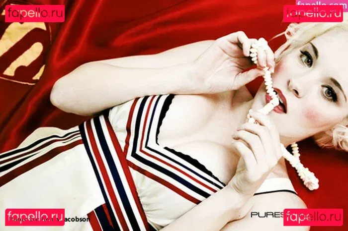 Brea Grant Onlyfans Photo Gallery 