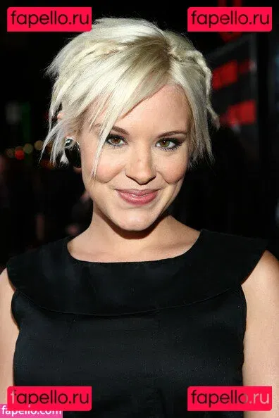 Brea Grant Onlyfans Photo Gallery 