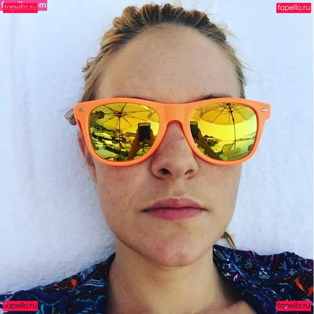 Brea Grant Onlyfans Photo Gallery 