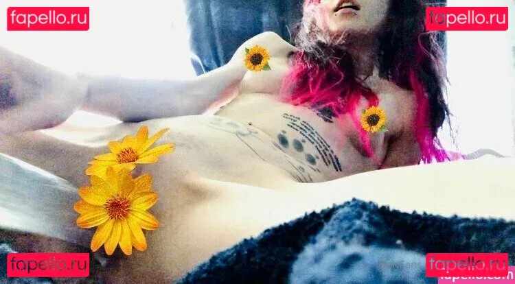 serenatvfree Onlyfans Photo Gallery 