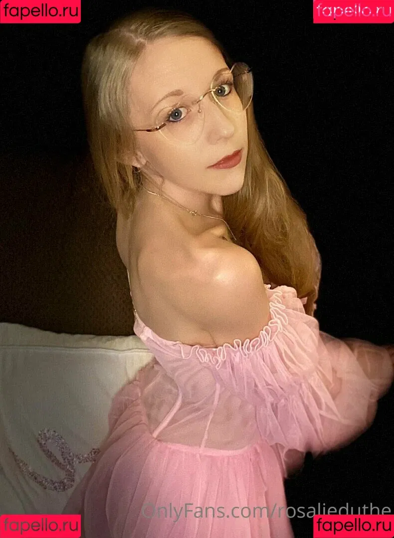 rosalieduthe Onlyfans Photo Gallery 