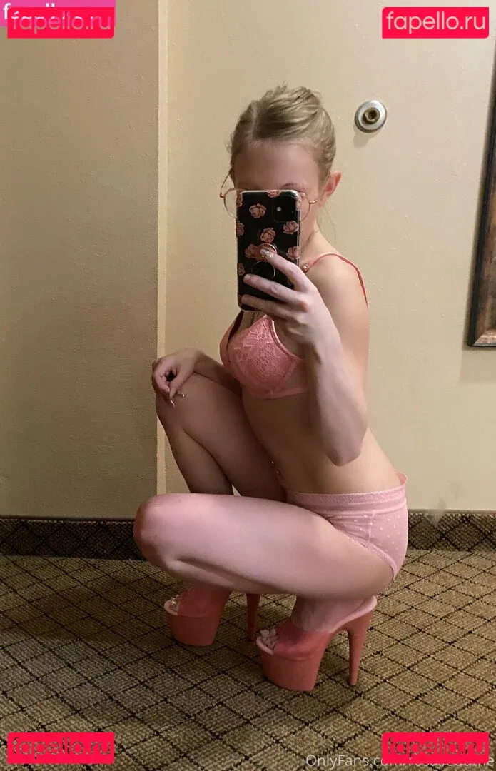 rosalieduthe Onlyfans Photo Gallery 