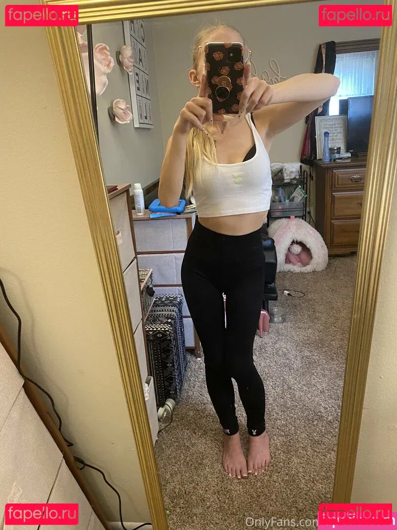 rosalieduthe Onlyfans Photo Gallery 