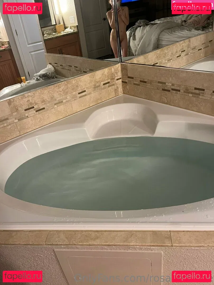 rosalieduthe Onlyfans Photo Gallery 