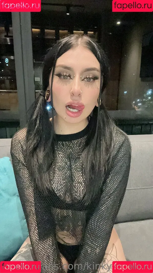 kinkykittymia Onlyfans Photo Gallery 