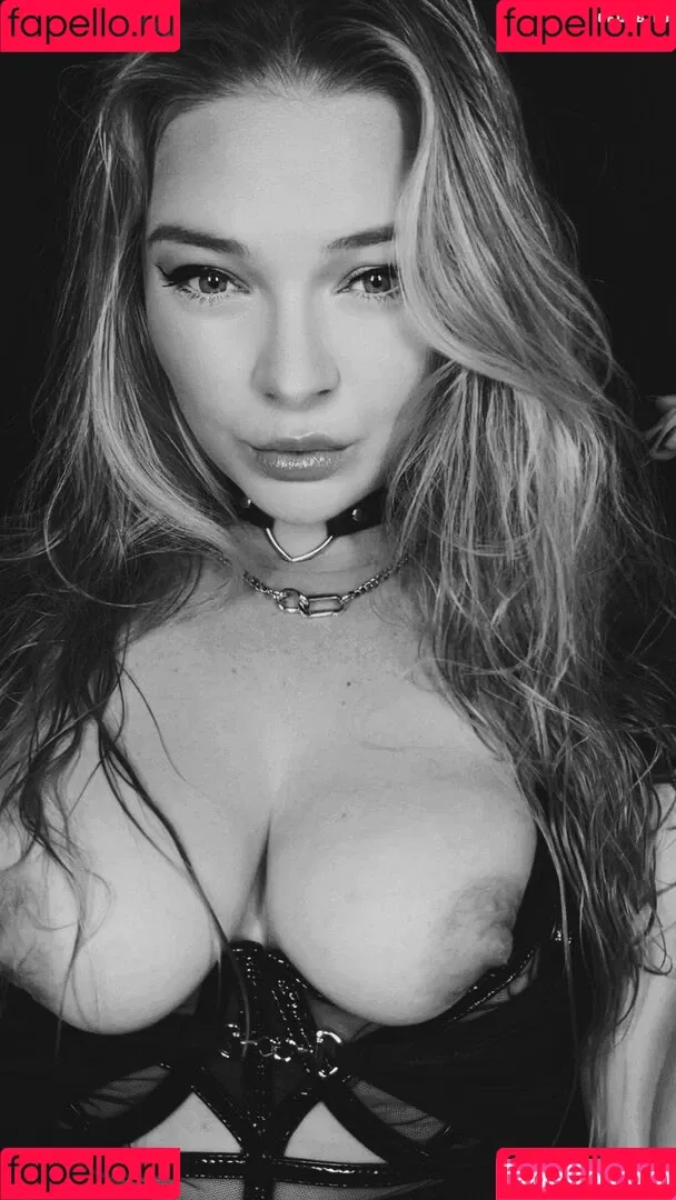 Neevi Onlyfans Photo Gallery 