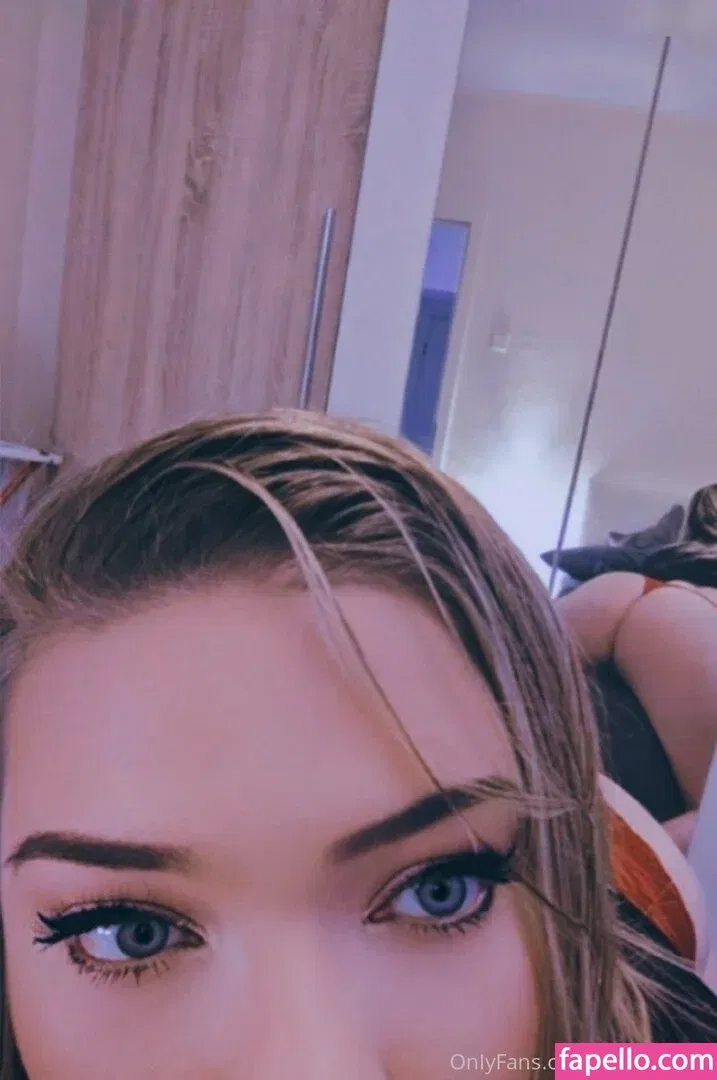 Neevi Onlyfans Photo Gallery 