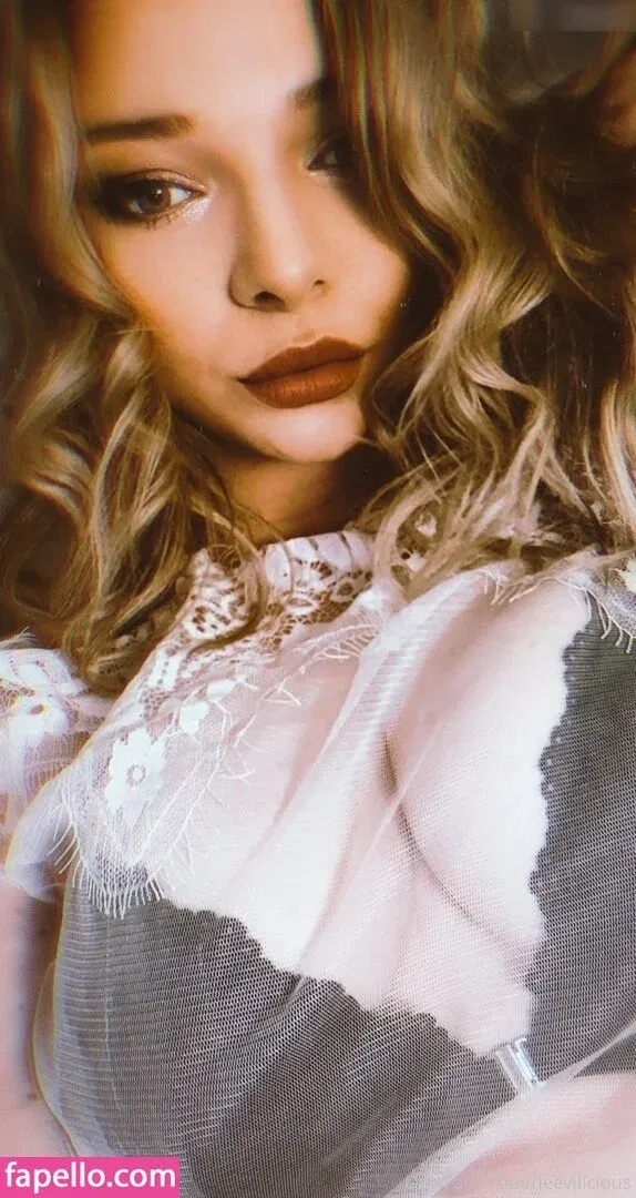 Neevi Onlyfans Photo Gallery 