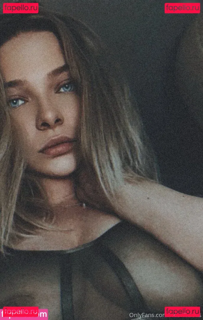 Neevi Onlyfans Photo Gallery 