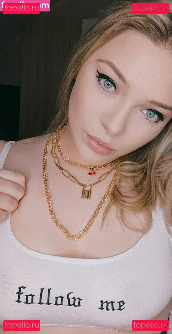 Neevi Onlyfans Photo Gallery 