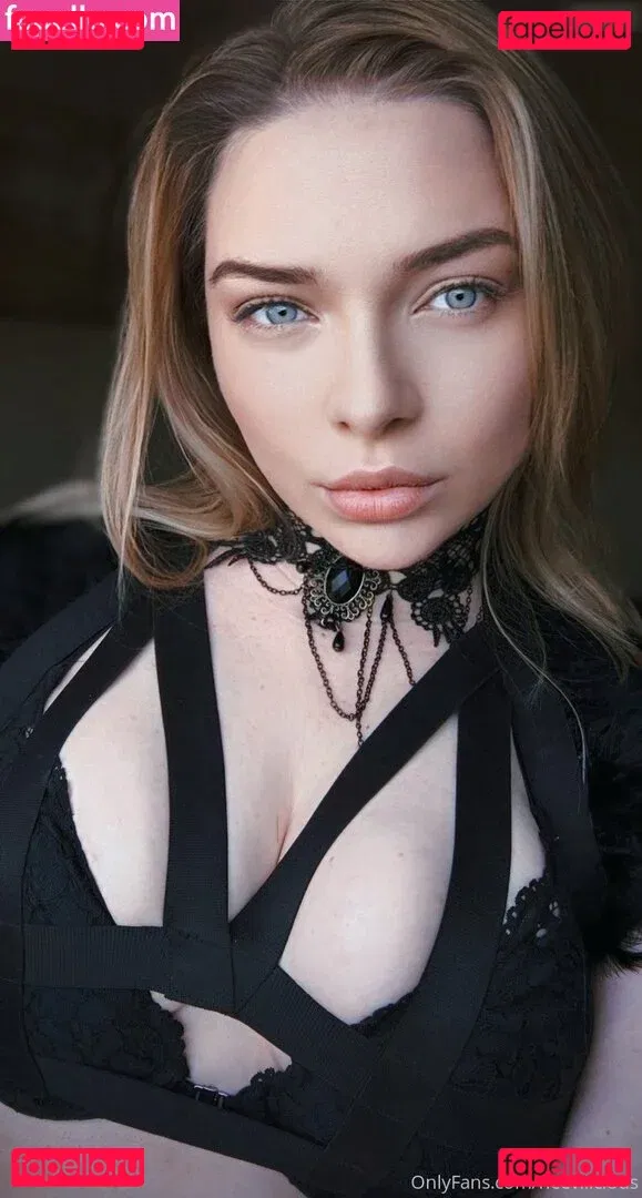 Neevi Onlyfans Photo Gallery 