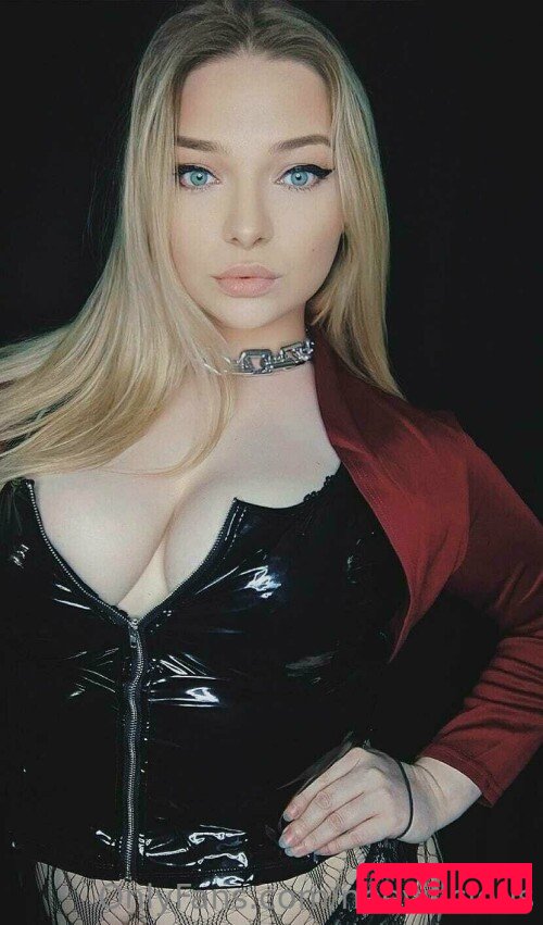 Neevi Onlyfans Photo Gallery 