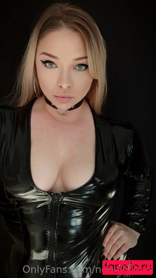 Neevi Onlyfans Photo Gallery 