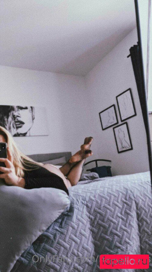 Neevi Onlyfans Photo Gallery 