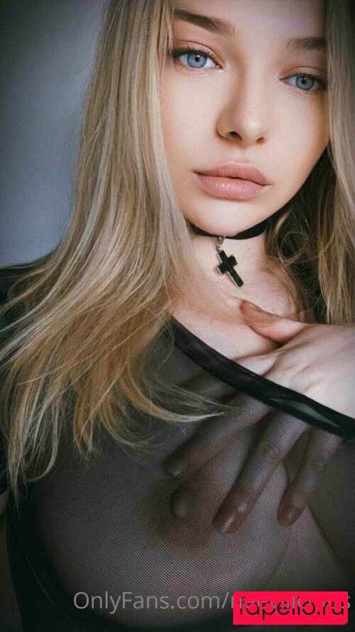 Neevi Onlyfans Photo Gallery 