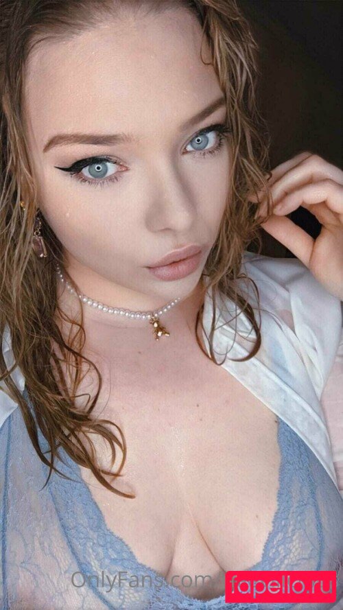 Neevi Onlyfans Photo Gallery 