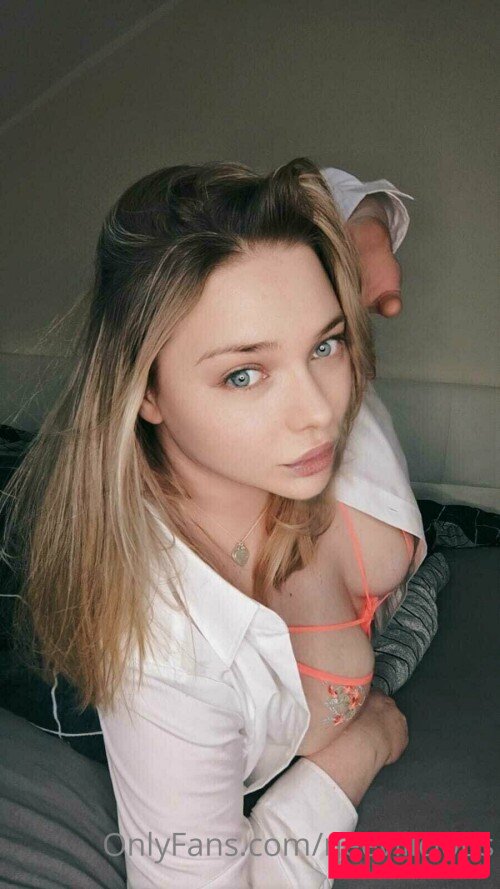 Neevi Onlyfans Photo Gallery 