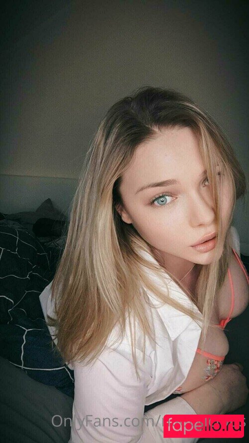 Neevi Onlyfans Photo Gallery 