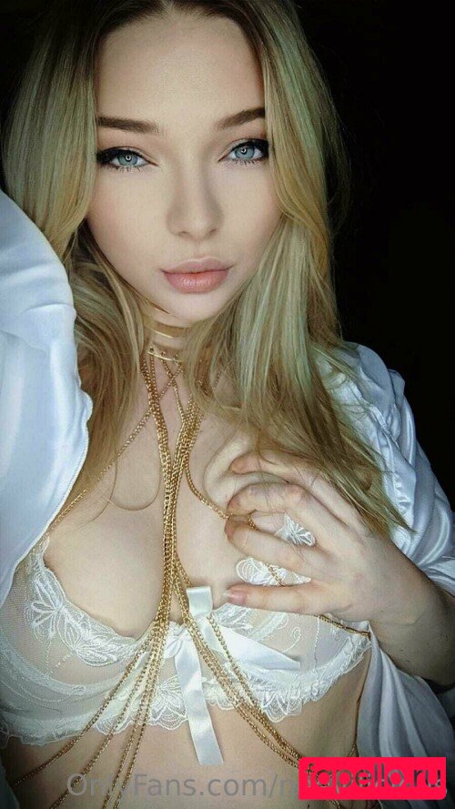 Neevi Onlyfans Photo Gallery 