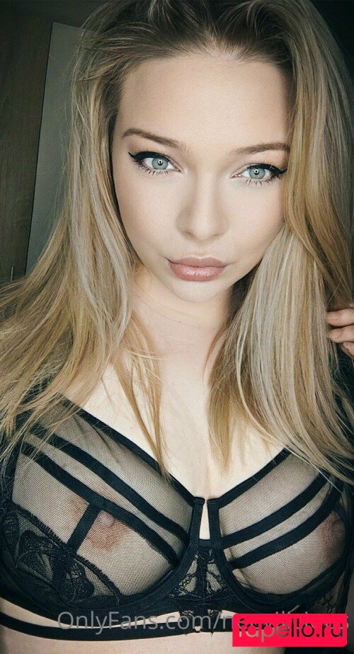 Neevi Onlyfans Photo Gallery 