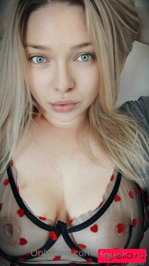 Neevi Onlyfans Photo Gallery 