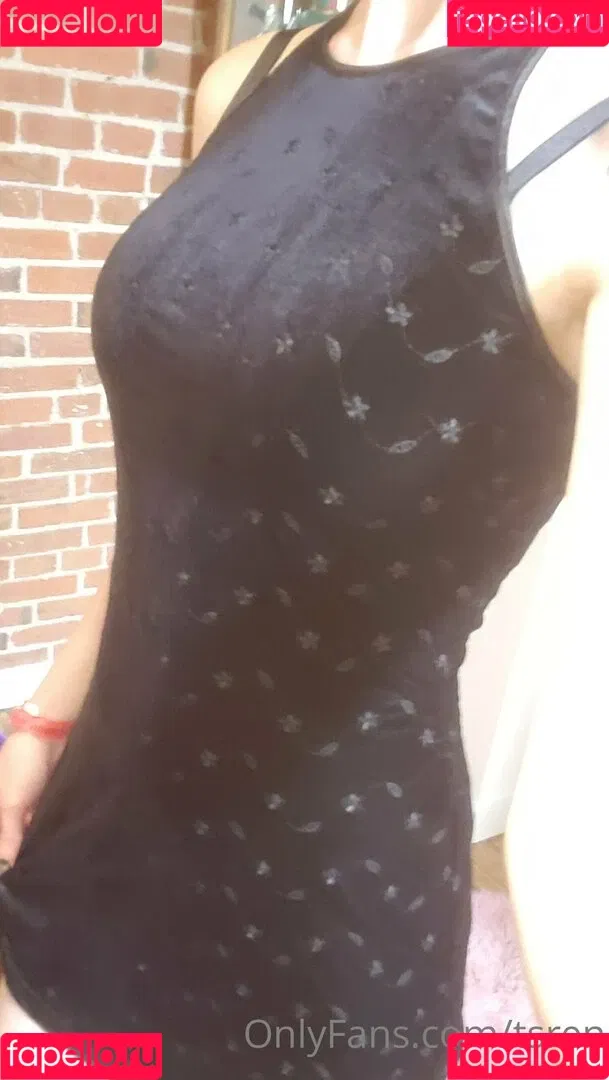 gothravemom Onlyfans Photo Gallery 