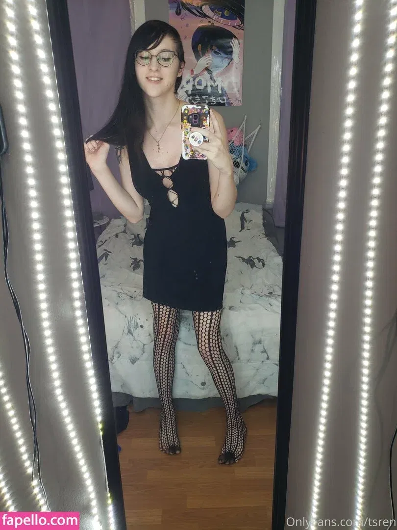 gothravemom Onlyfans Photo Gallery 