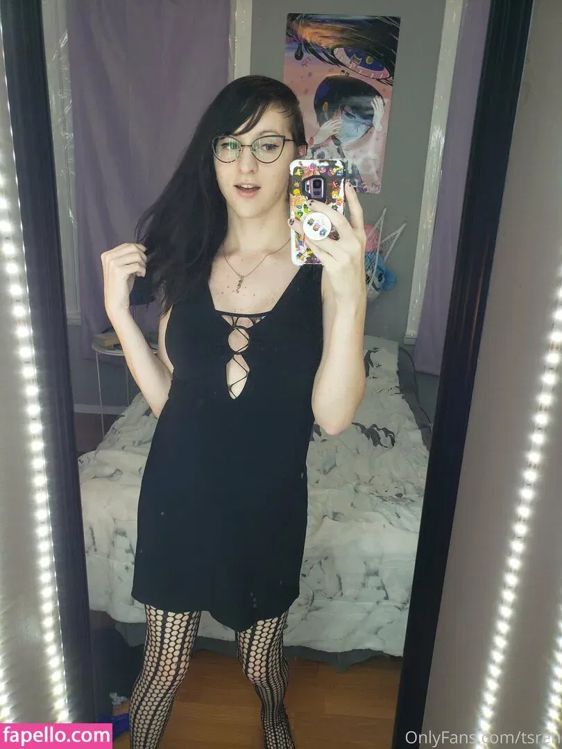 gothravemom Onlyfans Photo Gallery 