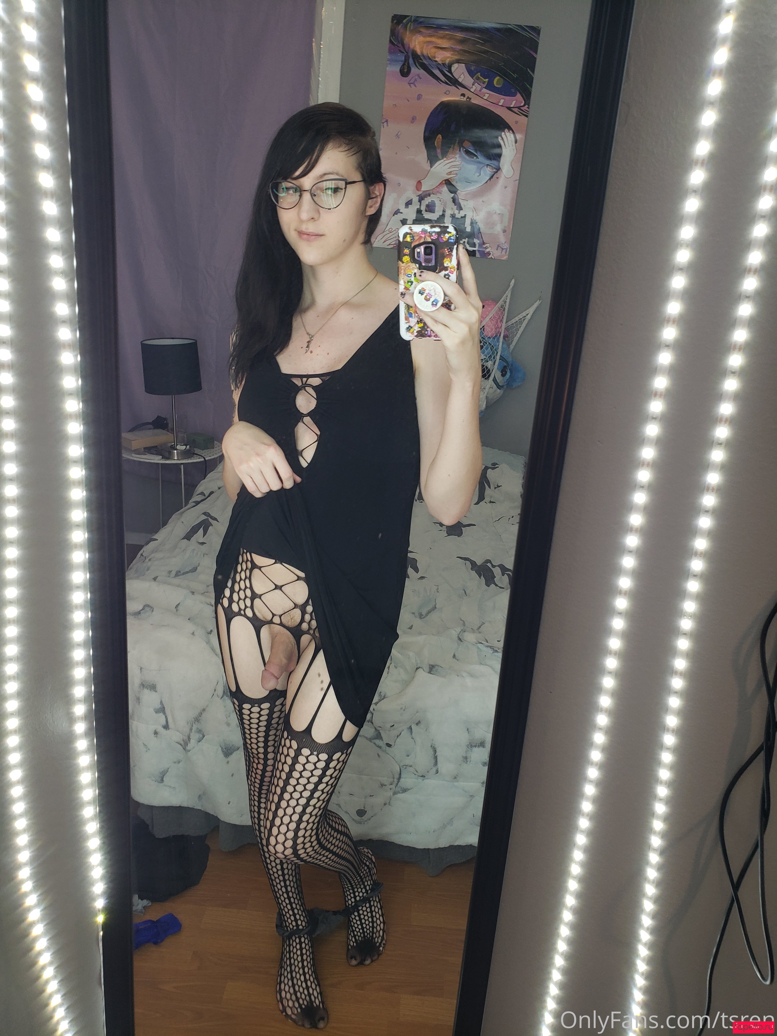 gothravemom Nude Onlyfans Photo 3