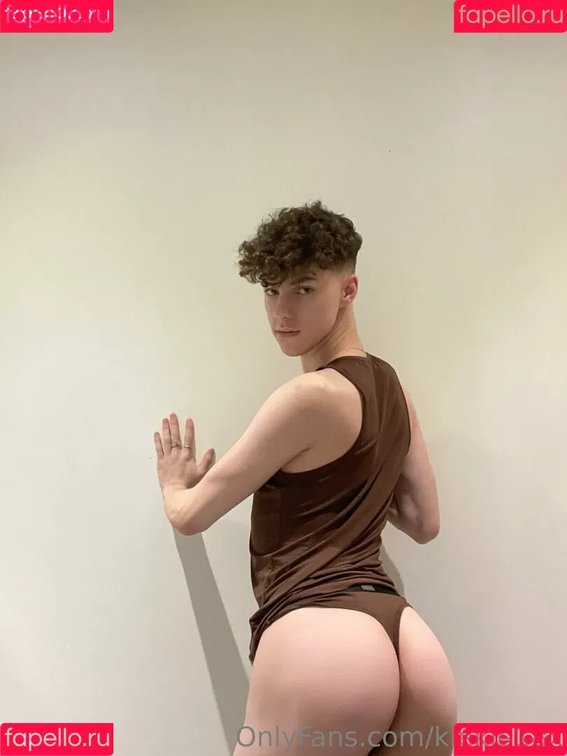 kiekie18x Onlyfans Photo Gallery 