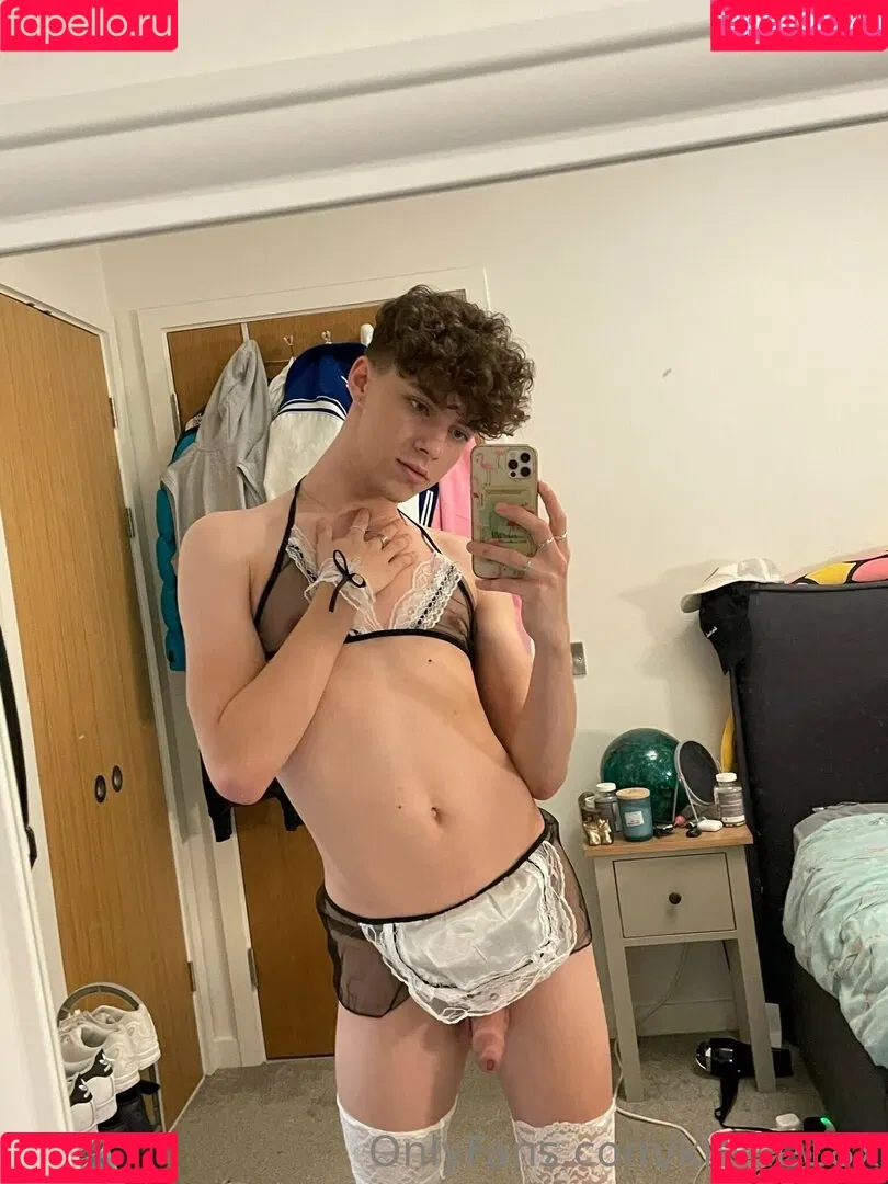 kiekie18x Onlyfans Photo Gallery 