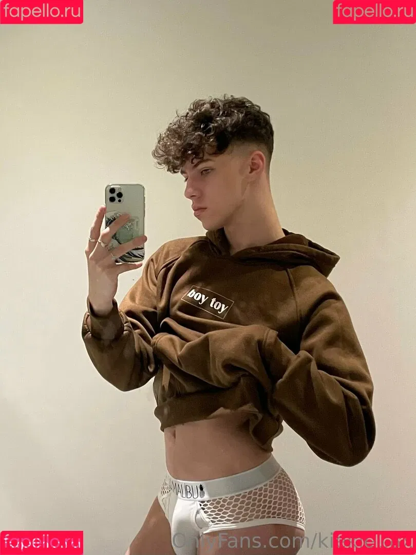 kiekie18x Onlyfans Photo Gallery 