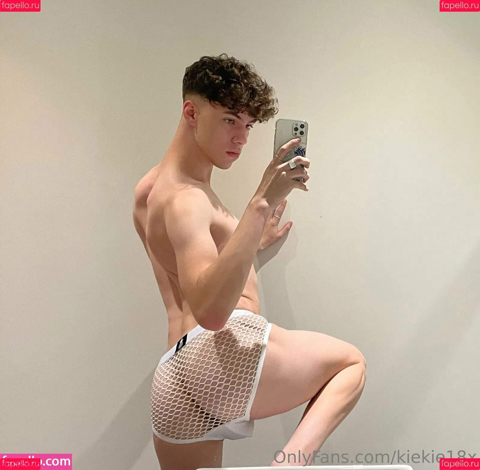 kiekie18x Onlyfans Photo Gallery 