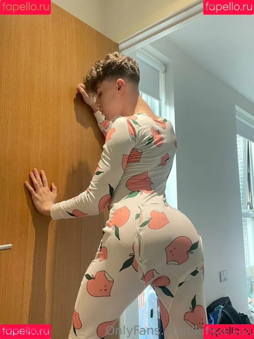 kiekie18x Onlyfans Photo Gallery 