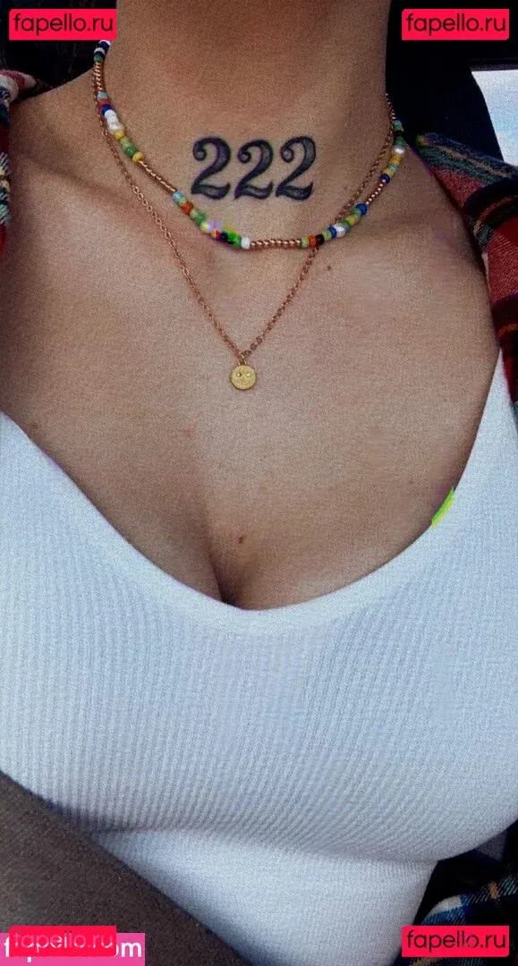 Honeyybabyydk Onlyfans Photo Gallery 