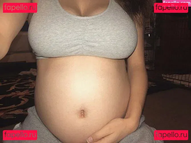 Honeyybabyydk Onlyfans Photo Gallery 