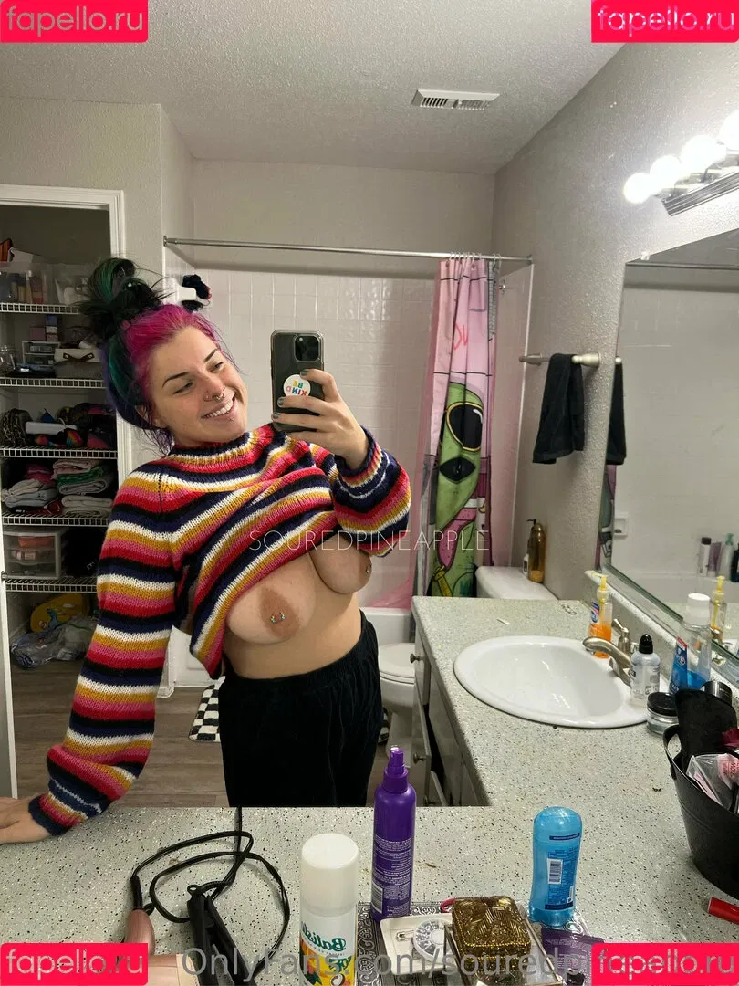 Souredpineapple Onlyfans Photo Gallery 