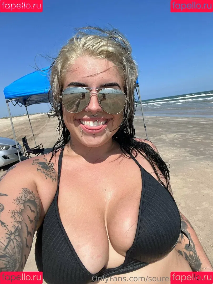 Souredpineapple Onlyfans Photo Gallery 