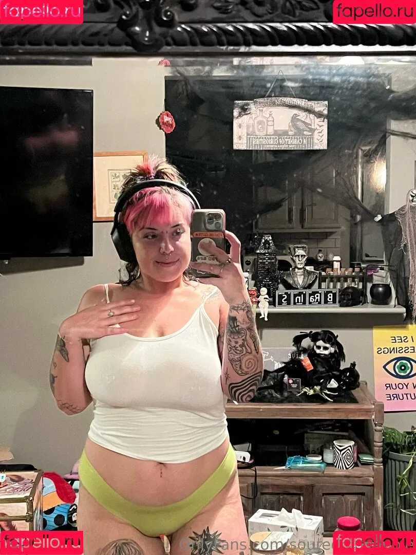 Souredpineapple Onlyfans Photo Gallery 