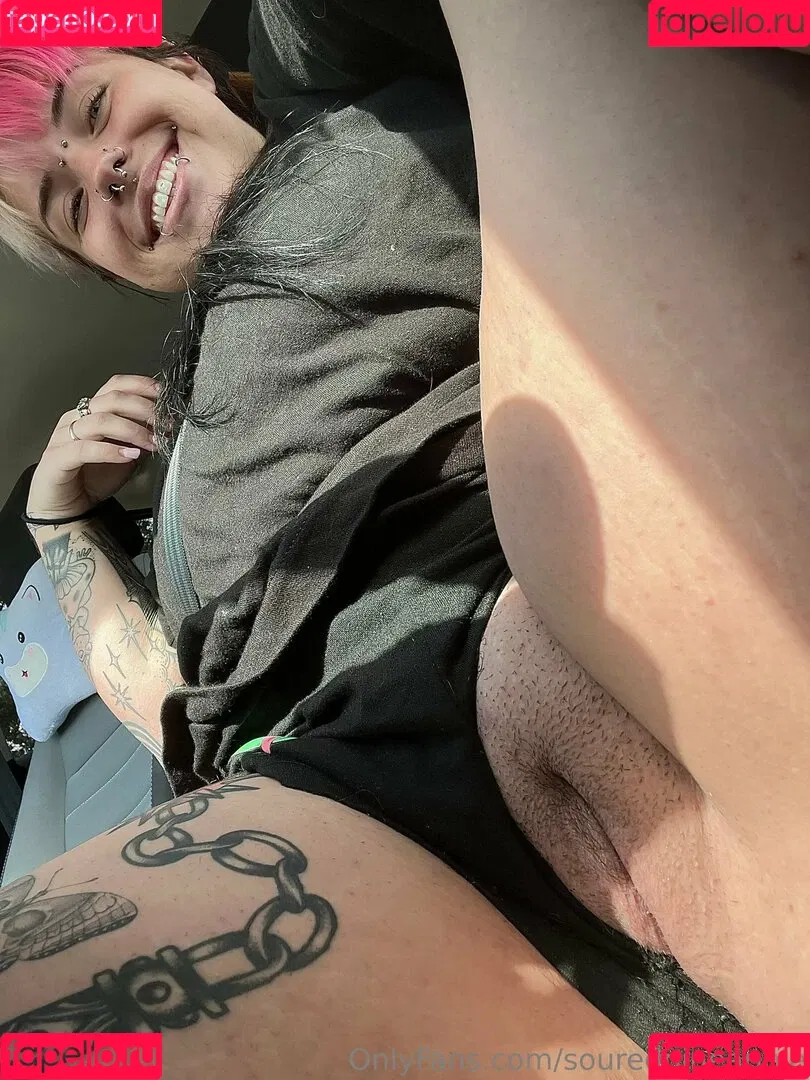 Souredpineapple Onlyfans Photo Gallery 